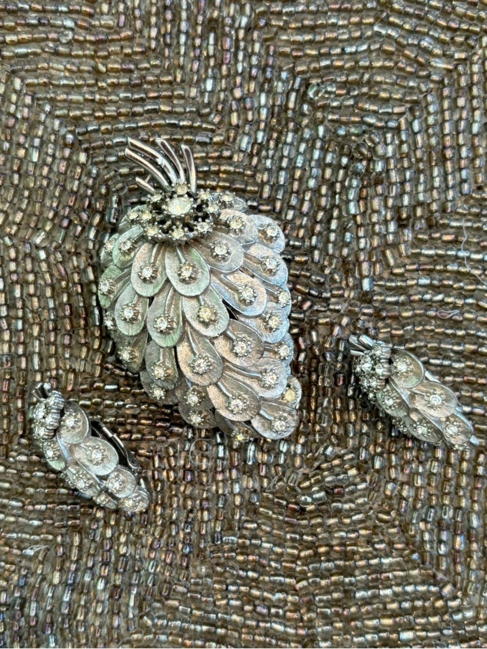 Vintage Crystal Pinecone Brooch and Clip-On Earrings - Silver Tone - Picture 2 of 9